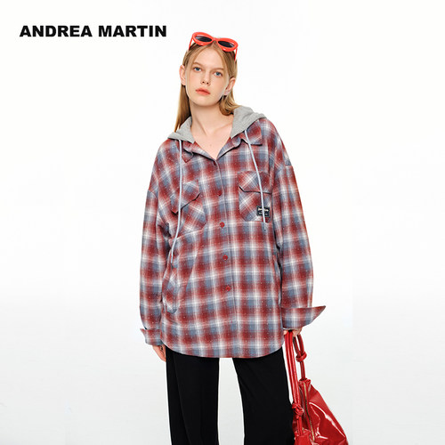 满钻假两件衬衫连帽外套