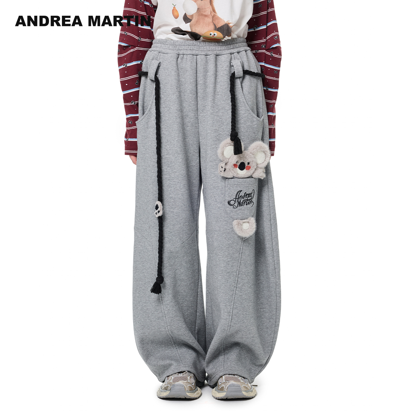 ANDREA MARTIN 2025秋冬新款立体可爱装饰刺绣卫裤宽松休闲运动裤