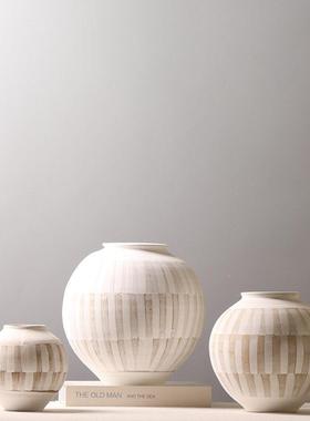 手绘粗陶花品瓶日式侘寂陶罐LVL茶室插花摆件书房风装创意陶瓷饰