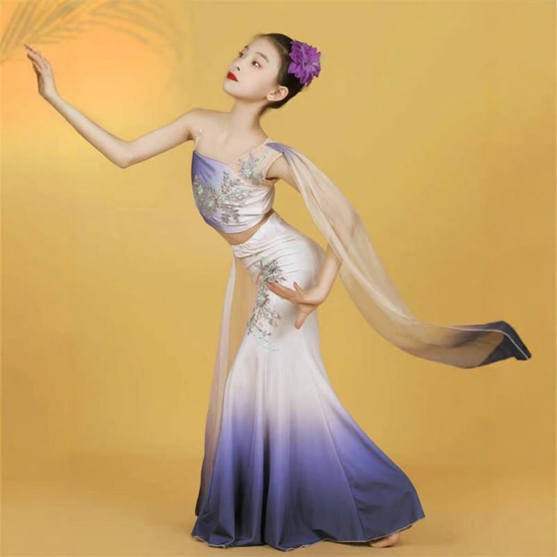 热销儿童傣族舞蹈服少儿彩u云之南舞蹈服装孔雀舞演出服女艺考表