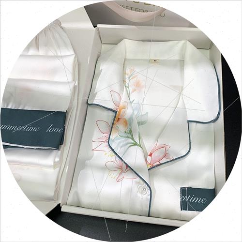 生日礼物送老婆睡衣女朋友七夕情人节礼物女士实用送妈妈走心礼品