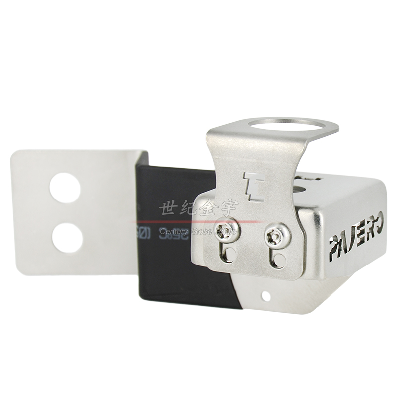 三菱 帕杰罗 车载天线防盗支架 卡边防盗器 夹边