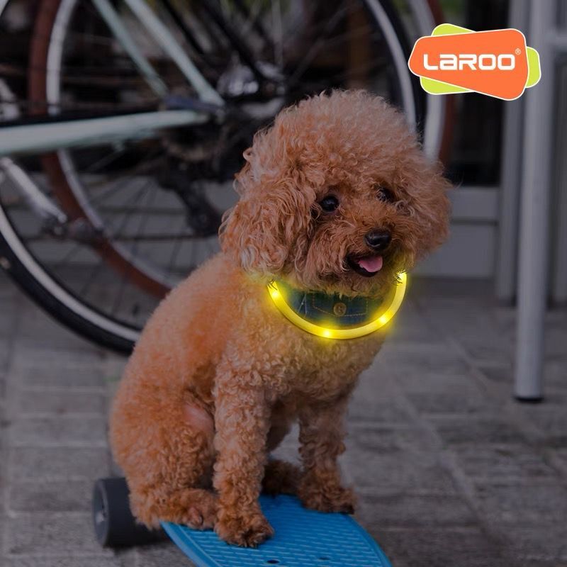 Laroo莱诺宠物硅胶USB充电遛狗灯大中小型犬夜间发光项圈防走失灯