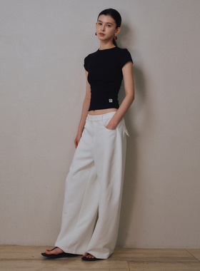 ROSYROKH设计感时尚气质百搭显瘦立体剪裁圆领正肩T恤上衣打底衫