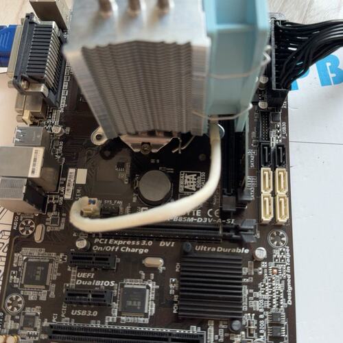 可维修技嘉GA-B85M-D3V-A-SI主板加U带就主板加CPU议价