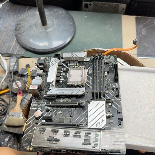 可维修华硕PRIME B660-PLUS D4主板，功能测试正常，议价