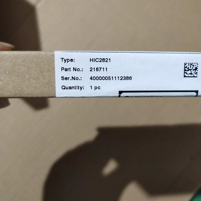 可维修福安全栅HIC2821库存备件实物图拍摄，看上的老板联系议价图片