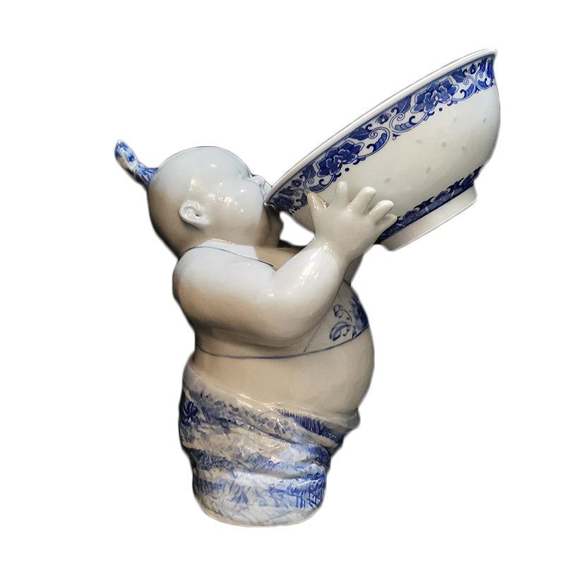 陶瓷手工绘画青花瓷花瓶摆件送礼雕娃娃桌面柜台工艺品气吞山河