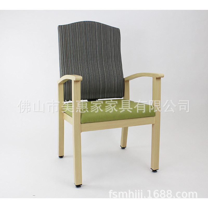 养老院老年公寓扶手餐椅铝合金热转印仿木纹摇背椅疗养院适老椅子