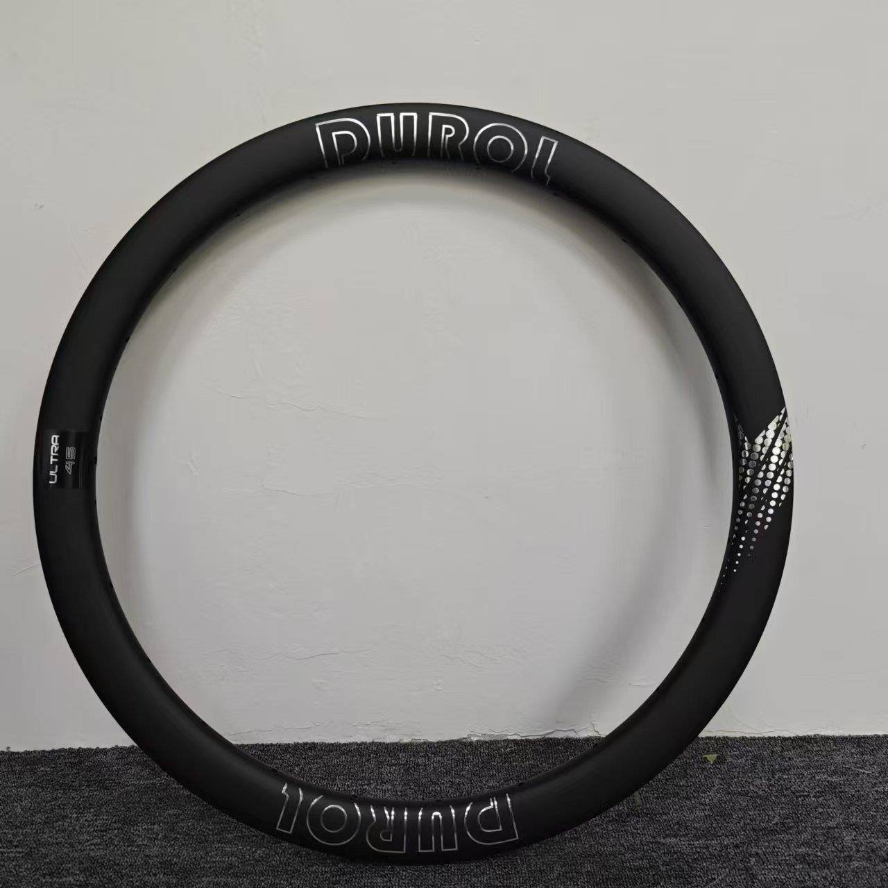 公路自行车车超轻碳纤维车圈700c轮圈24孔碳纤维车圈45mm框高450g