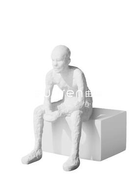 北欧创意白色人物树脂摆件客厅家居装饰品桌面房间样板房软装摆设