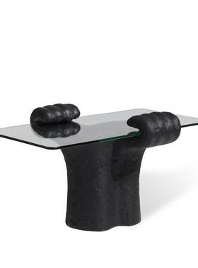 现代抽象设计师双手托举托盘客厅茶几样板间软装饰品创意收纳摆件