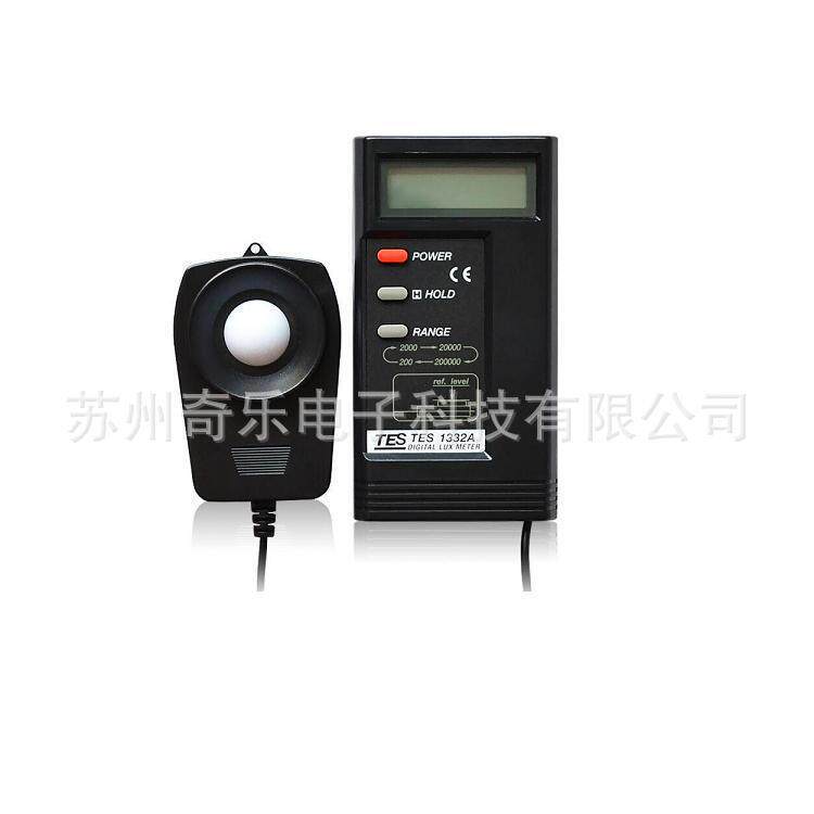TES1332A/1334A/1339R数字照度计数字照度仪