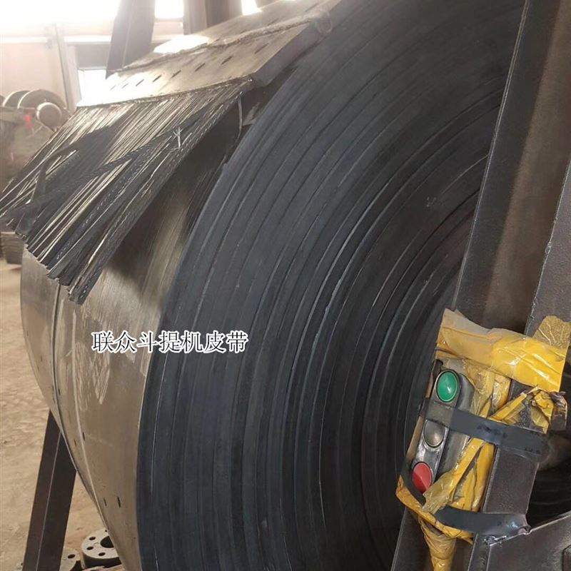 山西供应井下用阻燃钢丝绳芯打孔提升带 抗冲击耐撕裂橡胶提升带