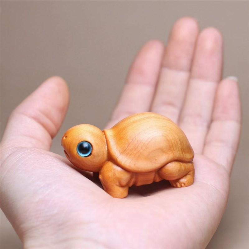 崖柏黄杨木雕刻乌龟摆件手把件可爱桌面装饰小摆件实木工艺品摆件