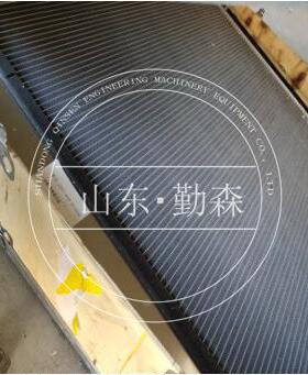 山挖掘推配件SE305行走马达总0成机J230-MQA41A-01000