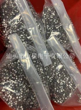 家直销安规Y1Y2厂长电容压敏高压瓷片SX601502222-400V脚p=10MM01