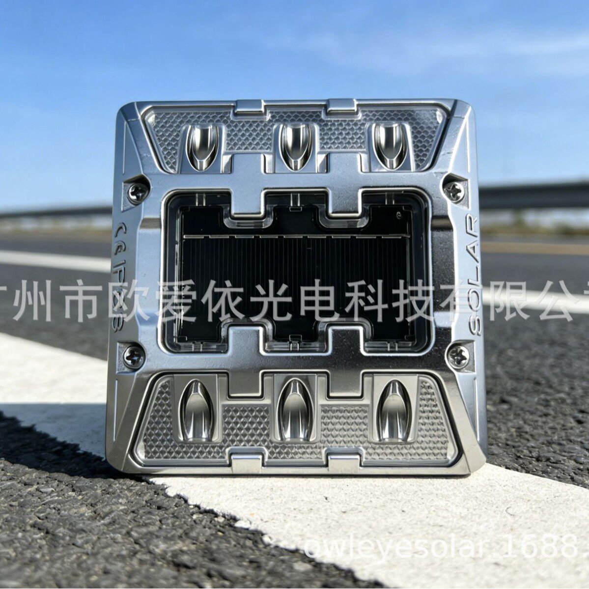 工厂直销 铸铝太阳能道钉方形反光夜间警示铸铝道钉双面发光LED灯
