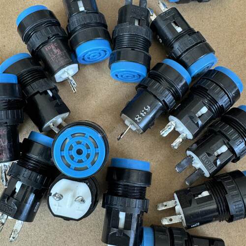 IDEC原装日本进口和泉UZ6-12电子蜂鸣器24MA UZ6-DC24V安装孔16mm