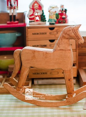 北欧式原木质制作木雕小马摇摇马复古做旧家居装饰品书房桌面摆件