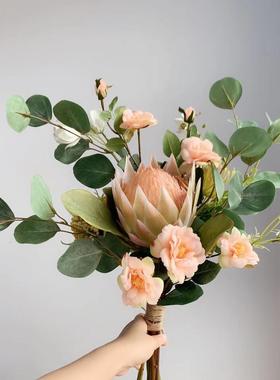 M121森系帝王花尤加利手札花束仿真花束假花婚礼新品