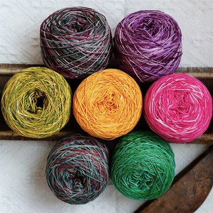 秋娘刺子绣手染线段染彩色棉线粗线编绳手工编织刺绣diy线团