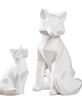 北欧装饰摆件创意白色狐狸仿真动物树脂工艺品家居装饰品桌面摆件