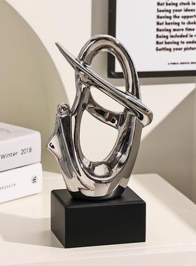 奶茶店摆件2025新款现代轻奢家居客厅餐边酒柜镀银色软装饰艺术品