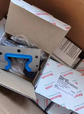 斜床身数控机床用滚柱滑块导轨R18243232X，R18513232X