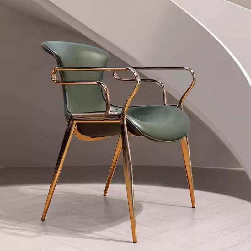 JGP1北欧轻奢扶手餐椅意式马鞍皮家用大户型餐靠背椅子商务书桌椅