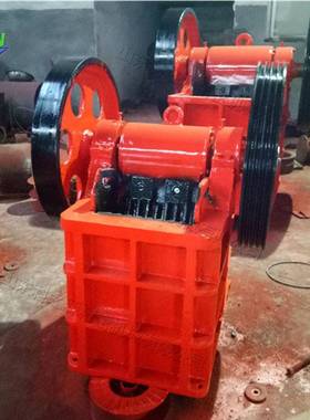 小型混泥土砖粉碎机台鳄式矿山石块冶炼破碎机金属破碎设备