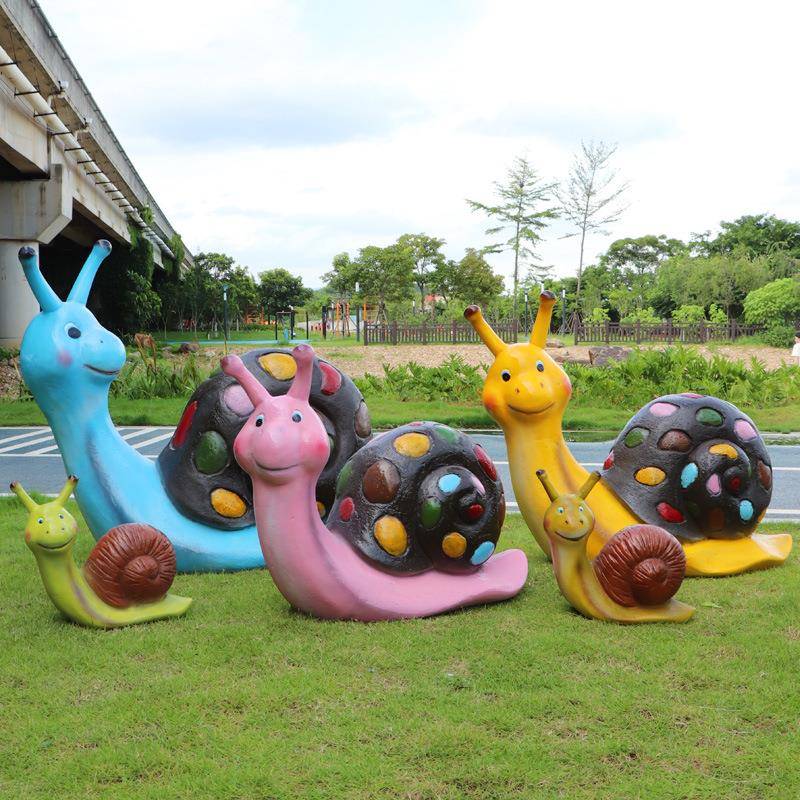 户外仿真蜗牛摆件落地花园林景观玻璃钢动物雕塑小区草坪装饰造景