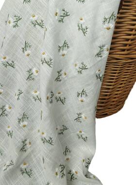 EG-19102粘亚麻彩色绣花+全棉贡缎彩色绣花厂家直销现货