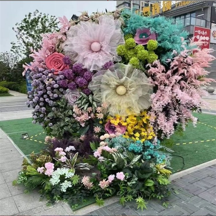 游乐园景观小品 气球小屋 爱心立架 天梯城市标志拍照景区景观布
