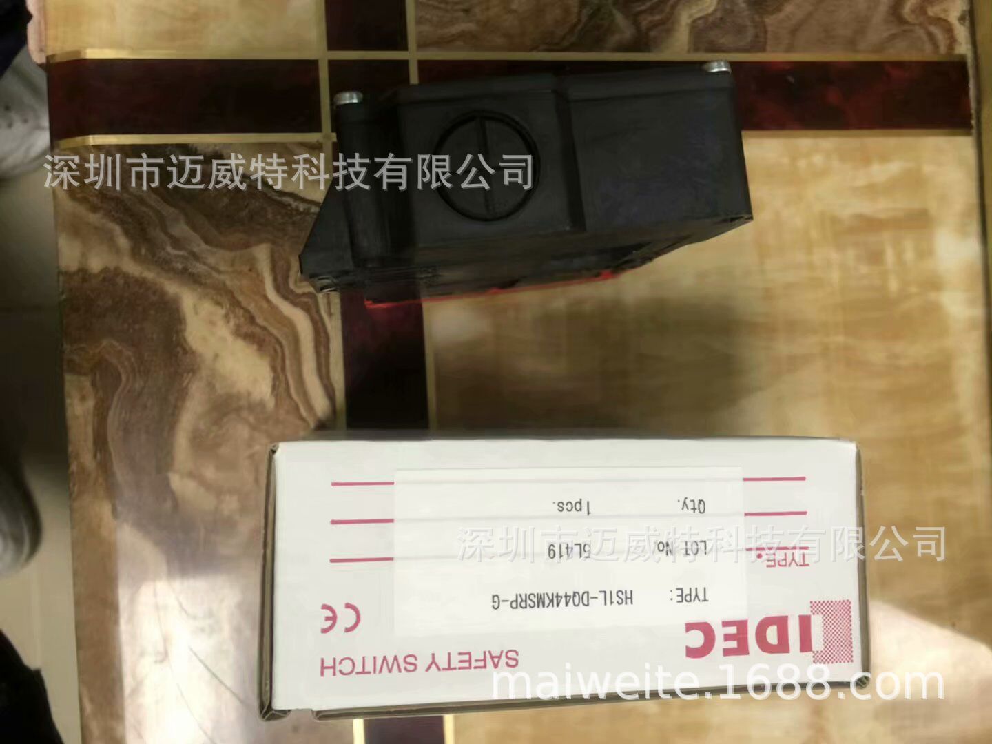 HS1L-DQ44KMSR-G  日本和泉IDEC爱德克电气安全门锁 特价供应