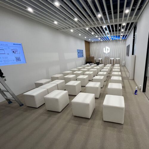 户外婚礼会展面包皮凳