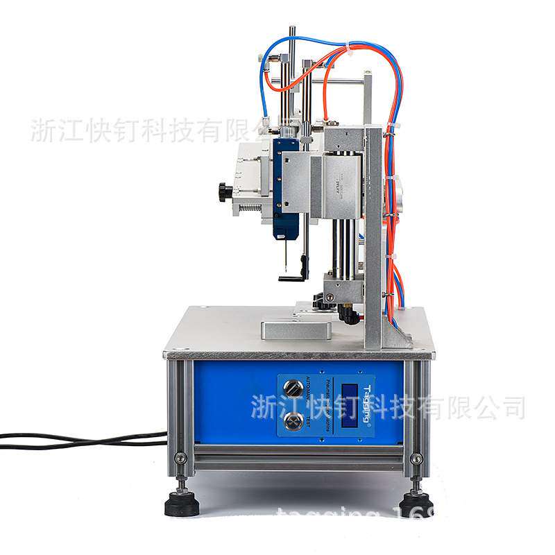 胶针机自动送卡钉标机吊牌机标签商标机吊牌枪服装毛巾玩具胶针机