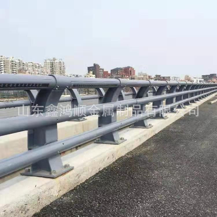 公路防撞护栏马路中央隔离防撞围栏人行道公路防撞分隔马路护栏