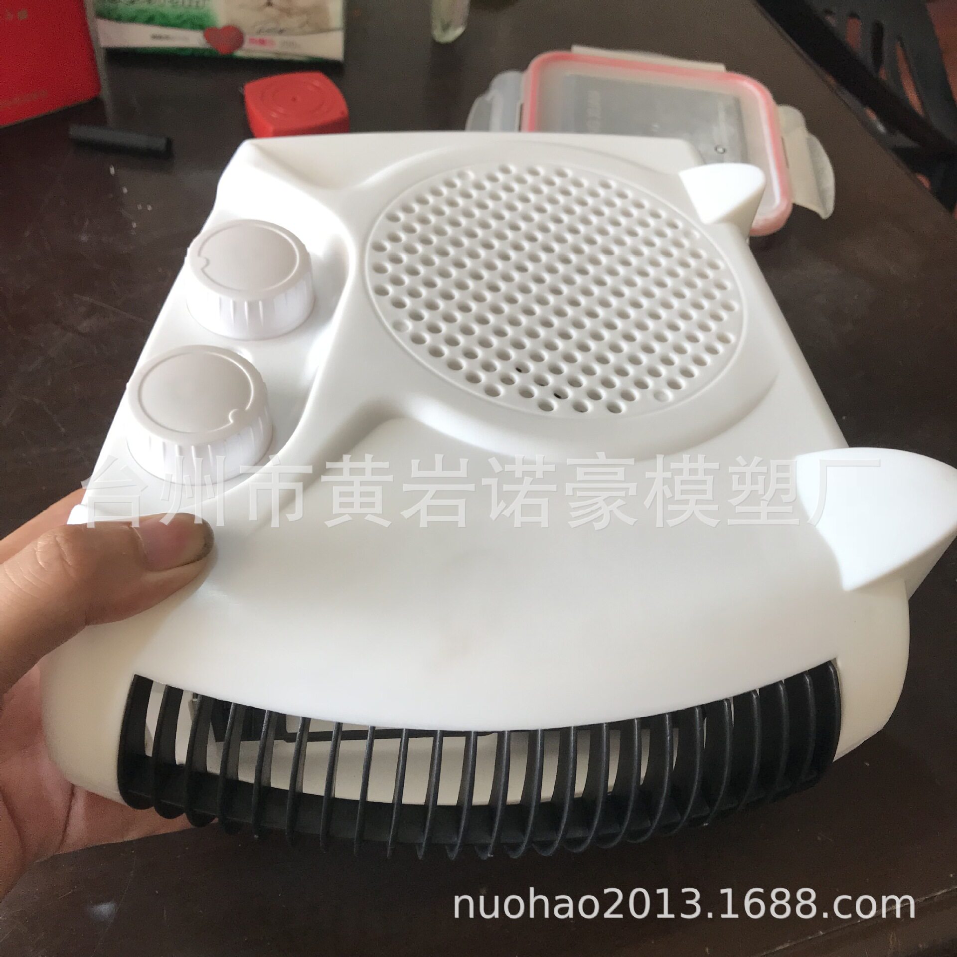 取暖器.暖风机.仪表电器.电子秤外壳注塑模具专业制作.价格实惠