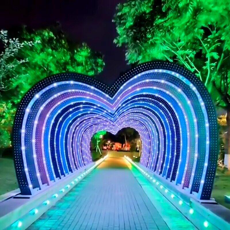 户外大型LED心形时光隧道发光造型灯广场商业街灯光秀亮化景观灯