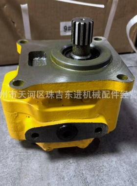 07432-72203 推土机D58 D57 D53齿轮泵