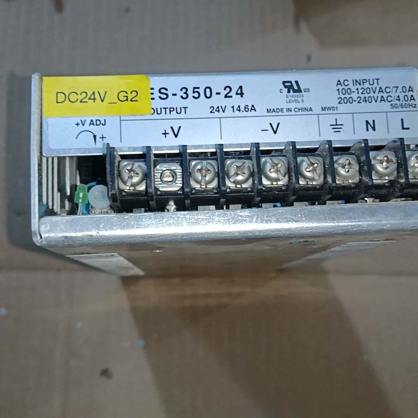 可维修电源NES-350-24,成色如图,功能正常,50包邮,议价