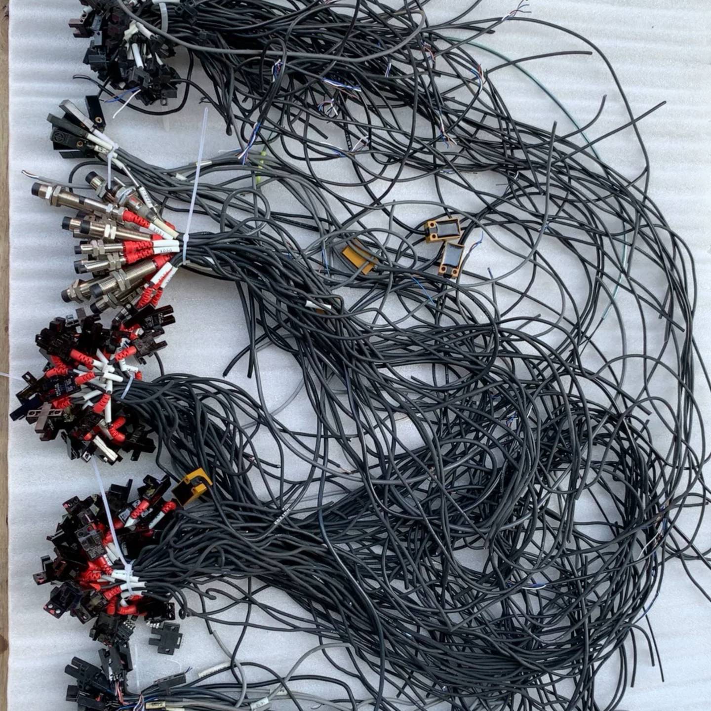 可维修欧姆龙，台湾嘉准FC,光电开关，接近开关，传感器议价