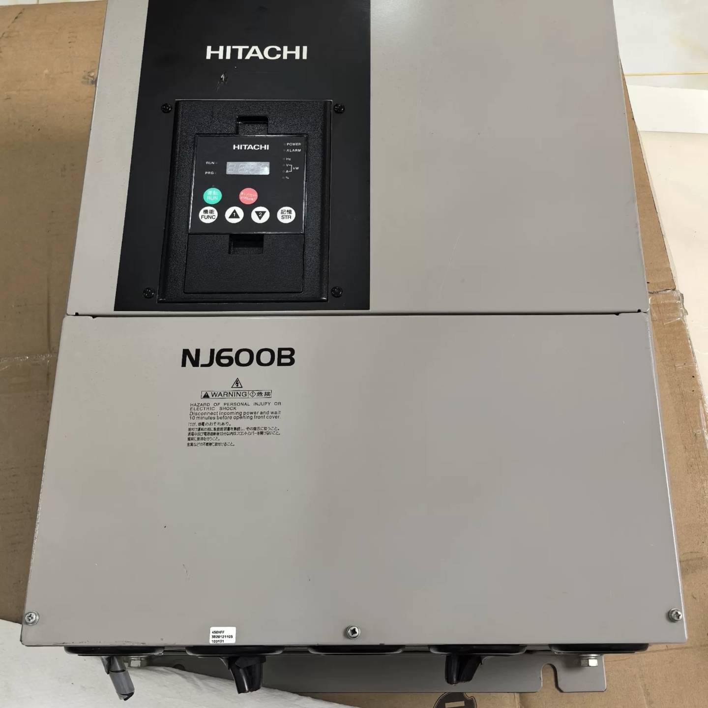 可维修日立变频器45KW/60KW NJ600B-450HFF议价