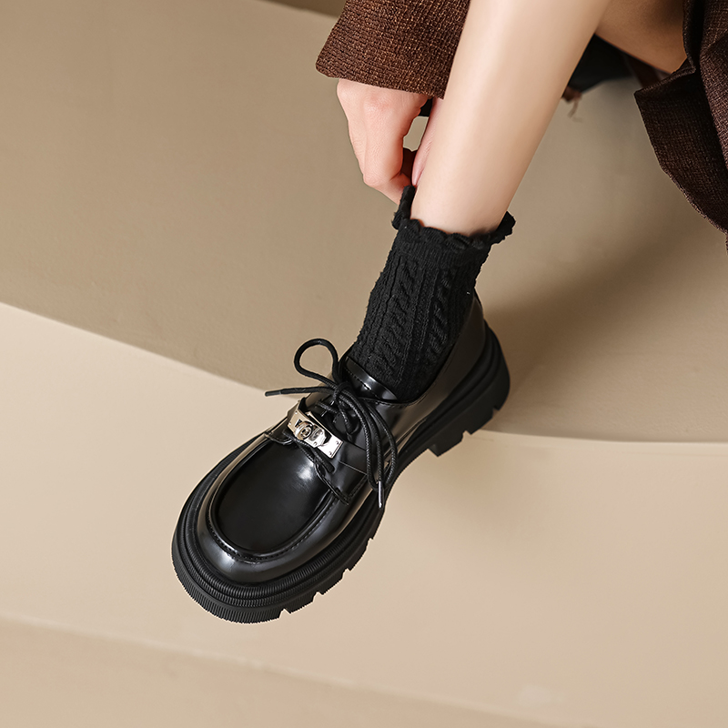 厚底小皮鞋女夏季英伦2023新款百搭单鞋系带乐福鞋大码女鞋41一43