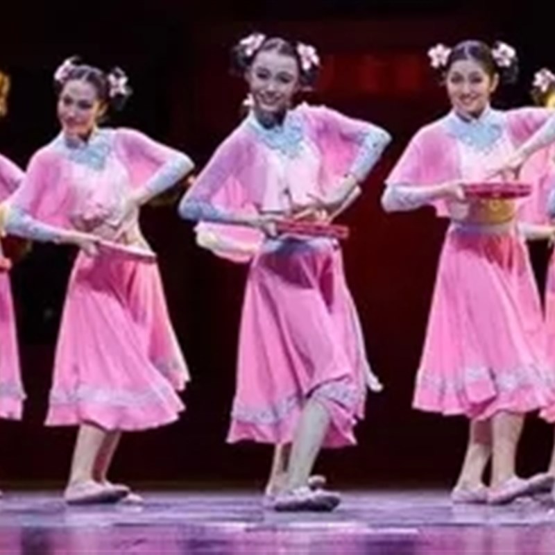 速发《沙表民事》民间舞蹈服装服饰演出服湾演服雨打芭蕉伞舞往国