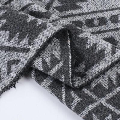 优惠粗纺民族面风制提花毛呢大TKC多款花型可定个性呢绒料经典提