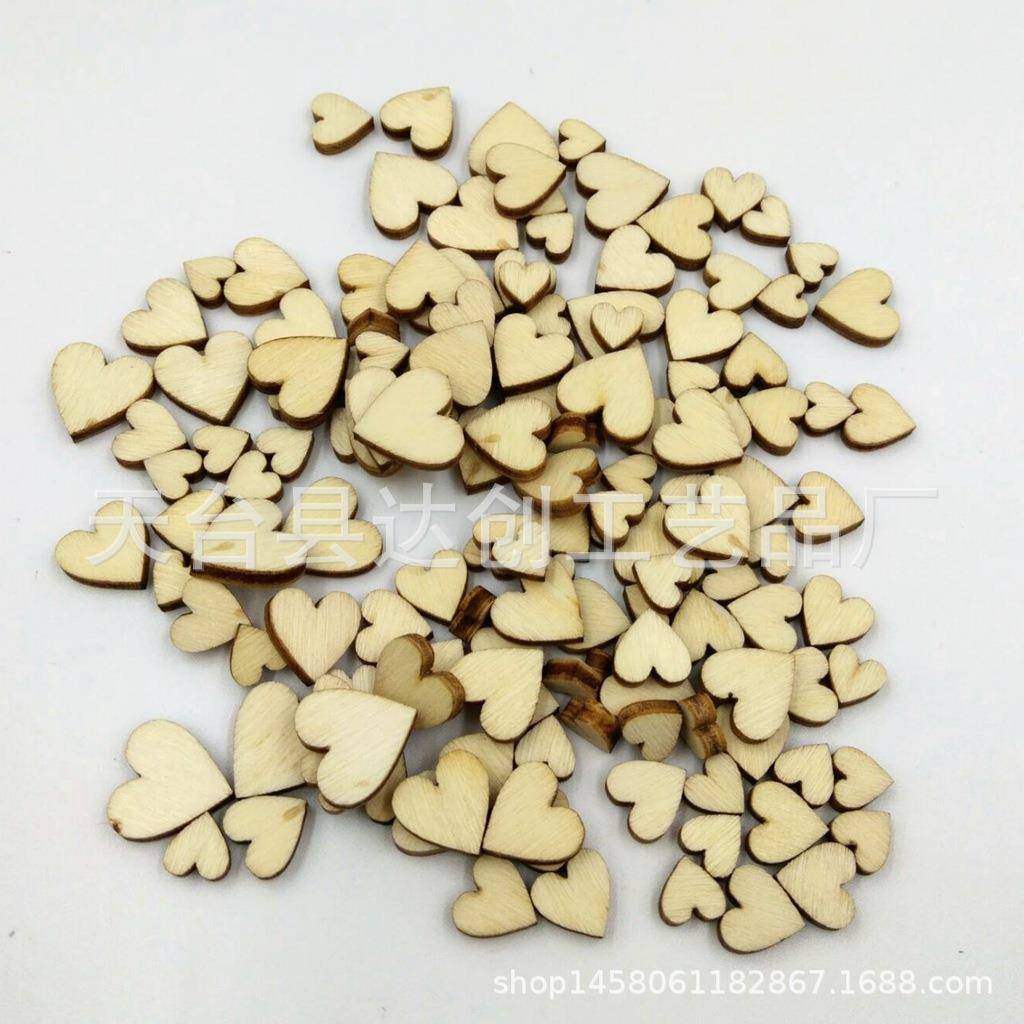 木质桃心纽扣 原木爱心手工diy无孔木片 儿童纽扣拼画材料