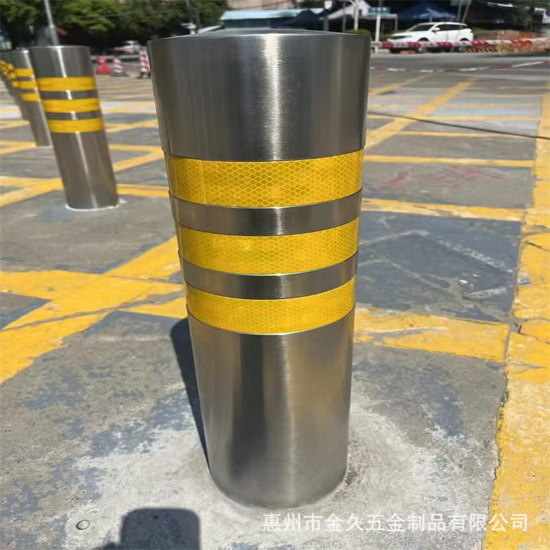 定制304不锈钢防撞柱学校门口防冲撞隔离路桩道路口安全警示柱
