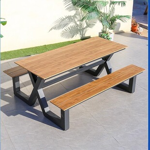 户外连体桌椅组合公园椅铁艺花园庭院座椅PE塑木景区长凳配套桌椅